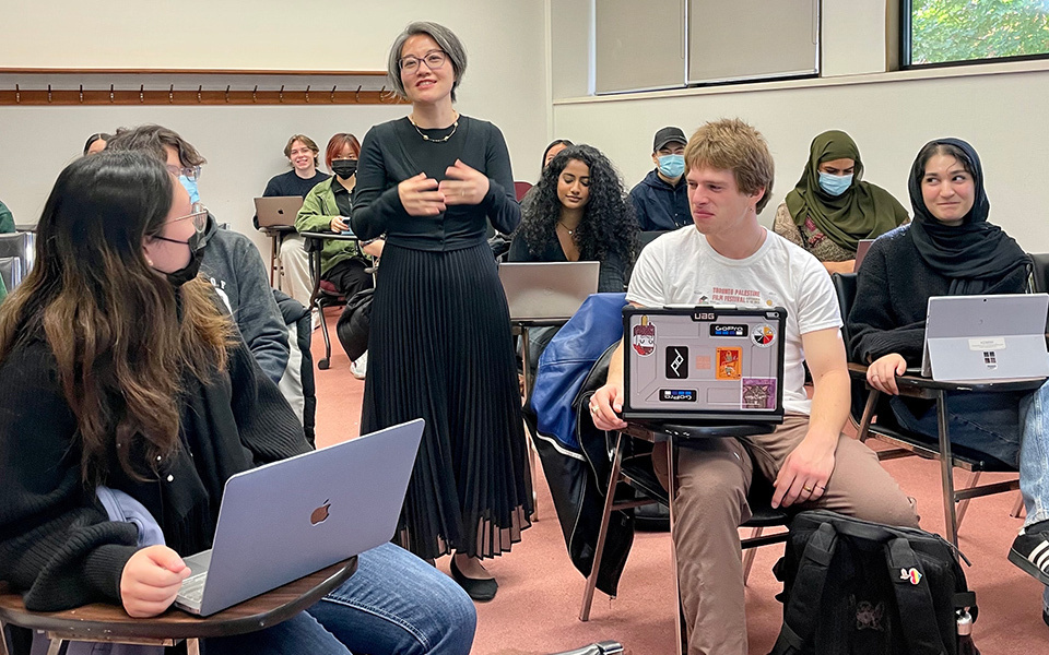 Using Design Thinking to Cultivate Global STEAM Leaders